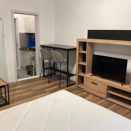 Hotel Duga Novi Sad Dış mekan fotoğraf