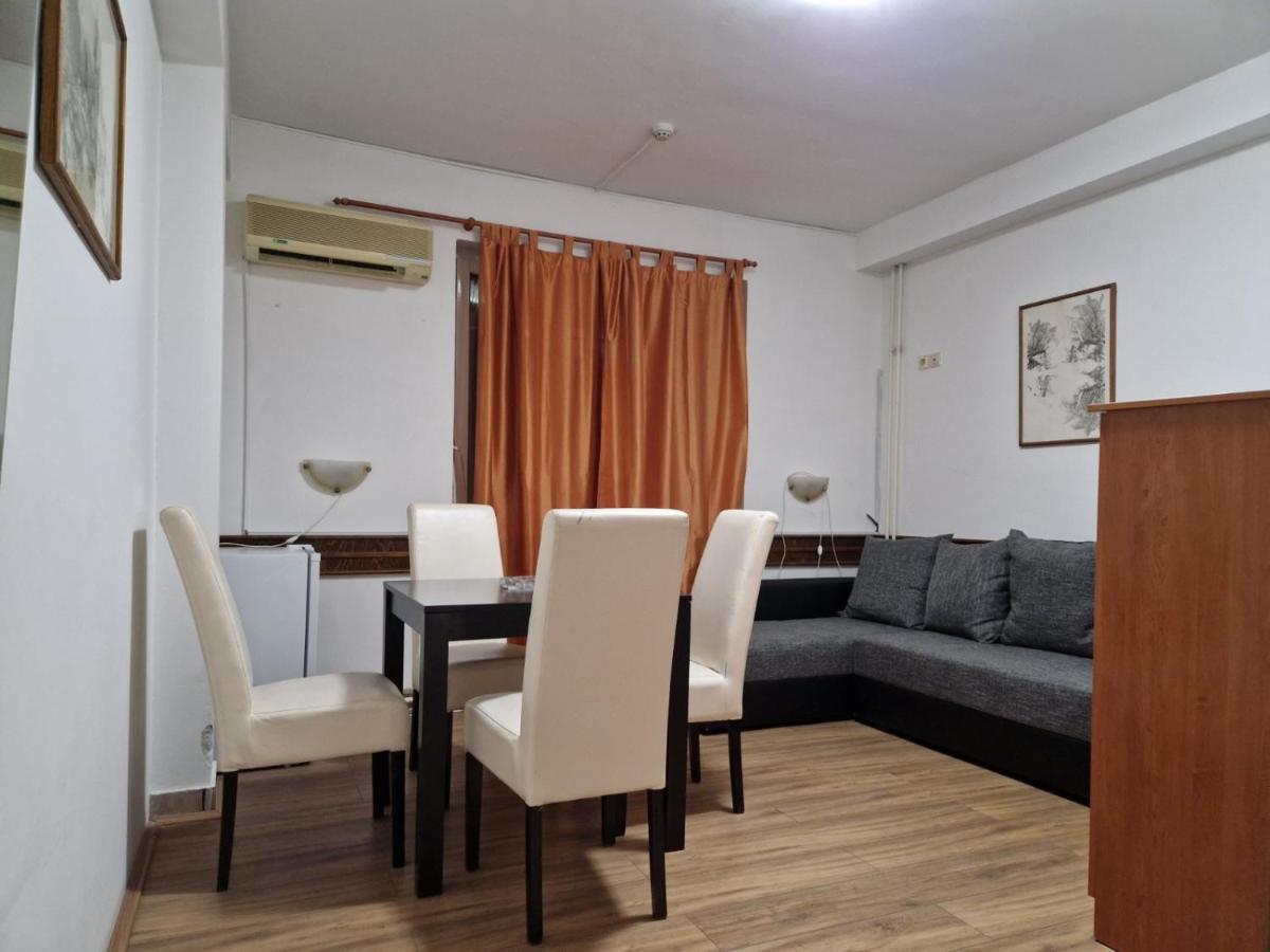 Hotel Duga Novi Sad Dış mekan fotoğraf