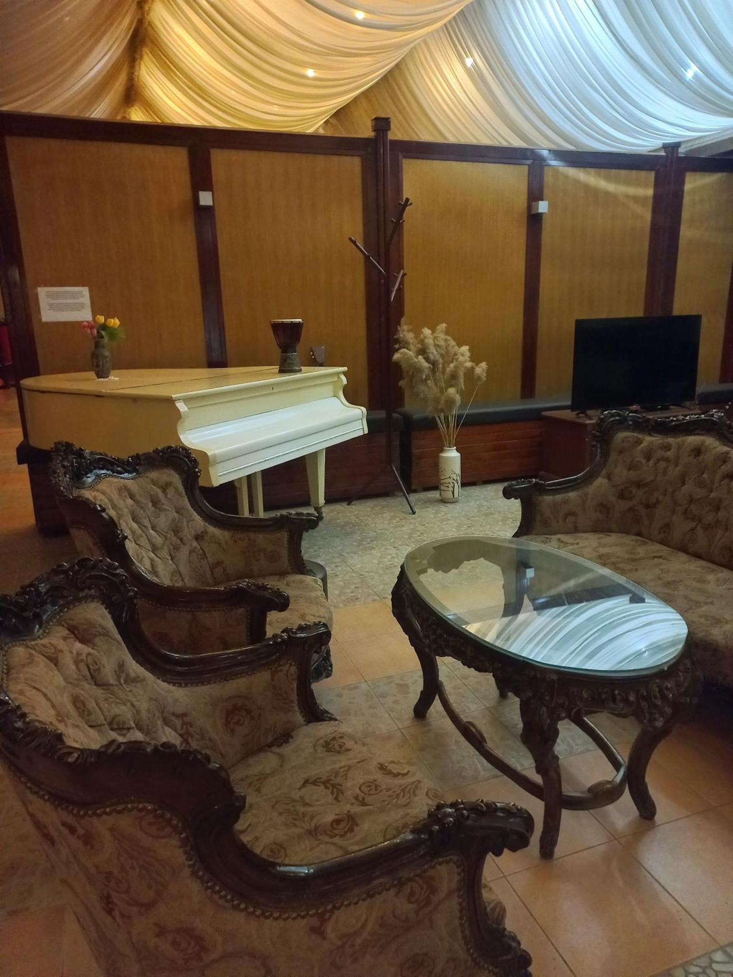 Hotel Duga Novi Sad Dış mekan fotoğraf